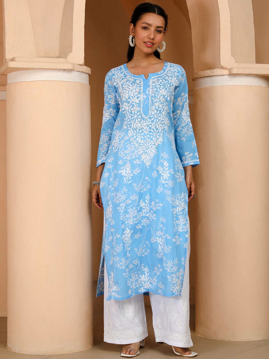 

House of Chikankari Floral Embroidered Cotton A-Line Kurta, Blue