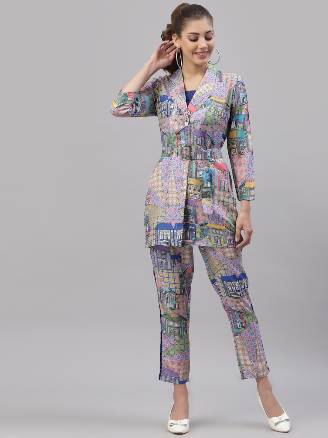 

Get Glamr Printed Top Trouser Coat & Belt Co-Ords, Blue