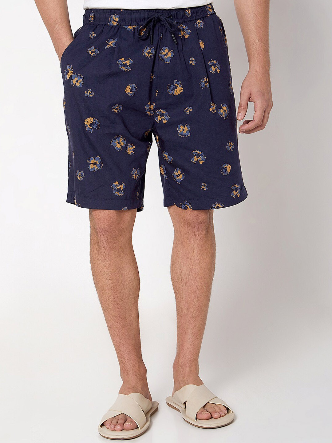 

Mufti Men Mid-Rise Floral Printed Cotton Shorts, Navy blue