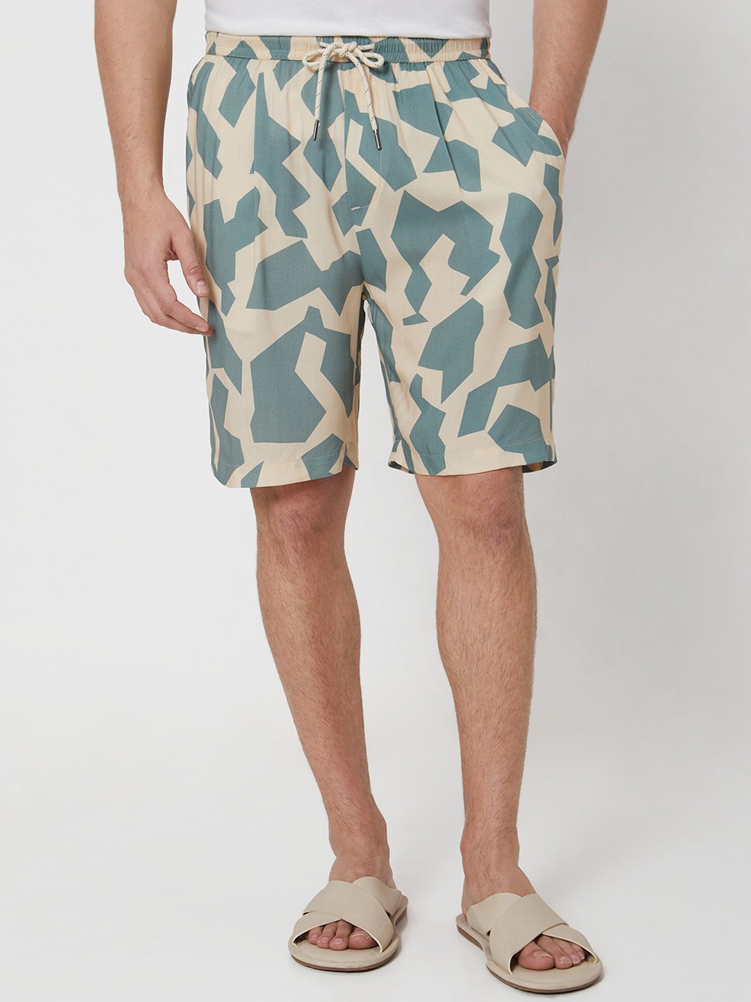 

Mufti Men Mid-Rise Camouflage Printed Shorts, Beige