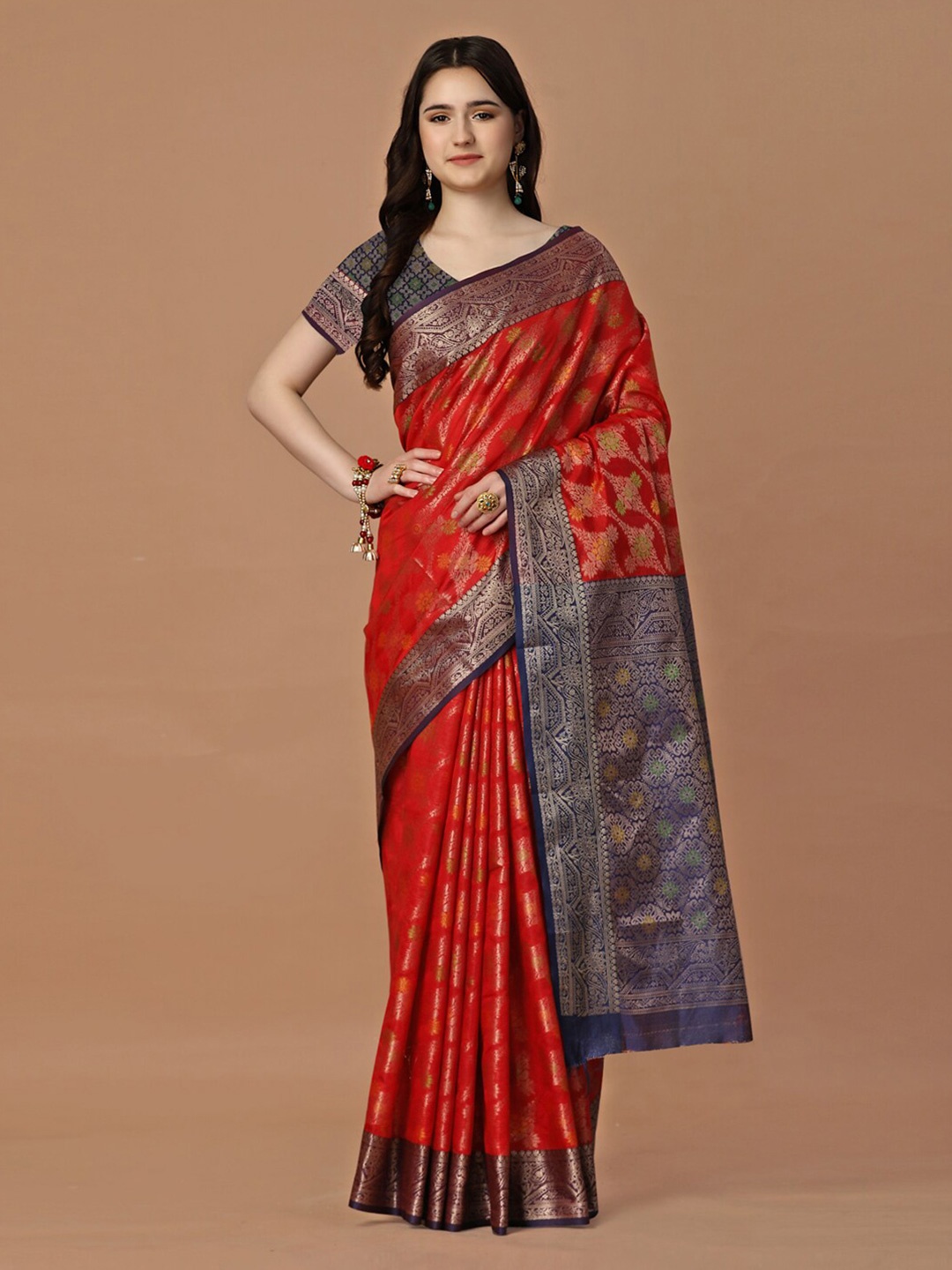 

JUST FASHION Floral Woven Design Banarasi Zari Saree, Red