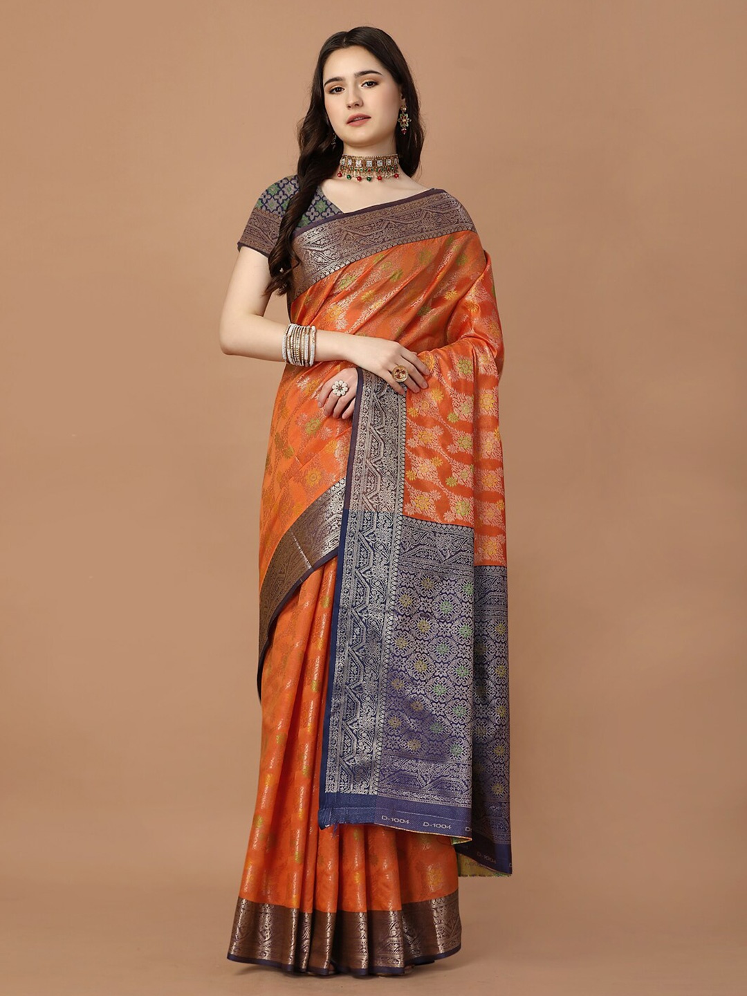 

JUST FASHION Floral Woven Design Banarasi Zari Saree, Peach