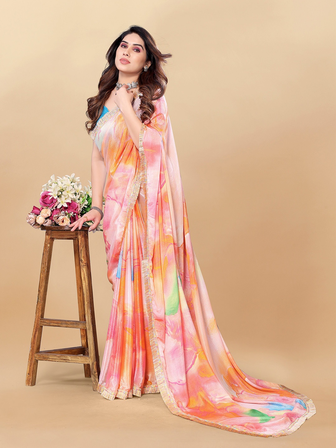 

MAGMINA Abstract Printed Saree, Orange