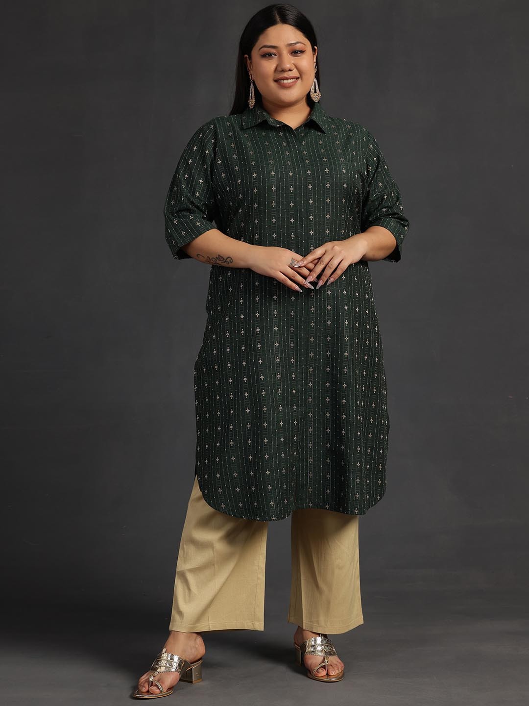 

EXTRA LOVE BY LIBAS Plus Size Ethnic Motifs Shirt Collar Cotton Straight Kurta, Green