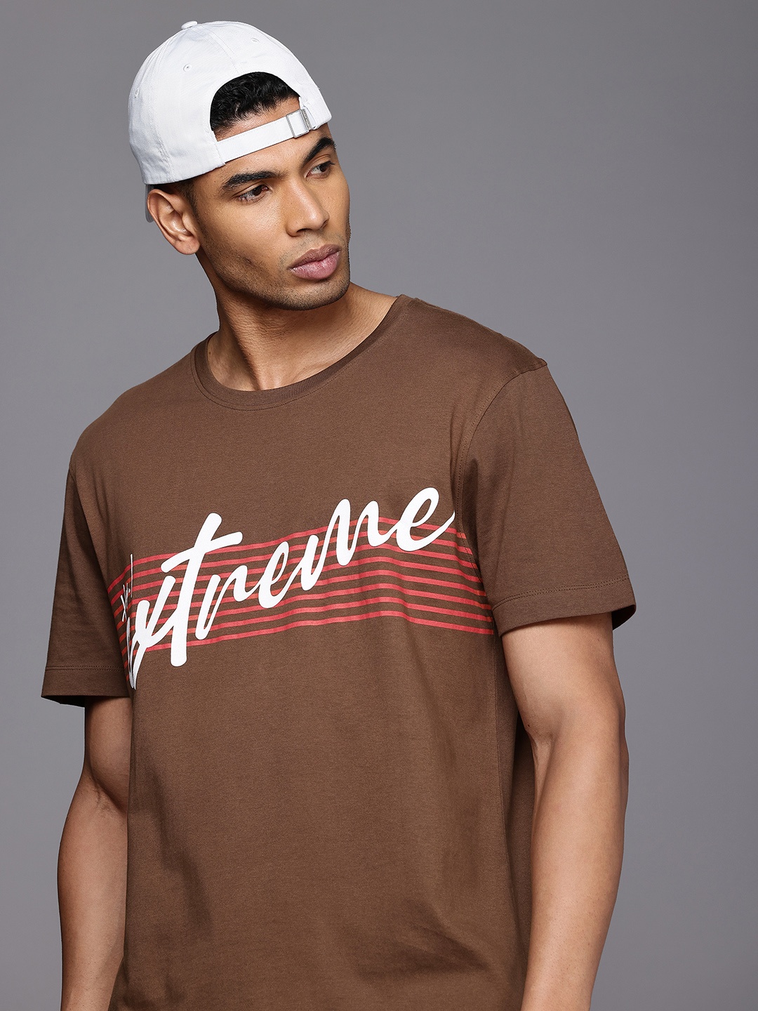 

HRX by Hrithik Roshan Men Graphic Printed Bio Finish T-shirt, Brown