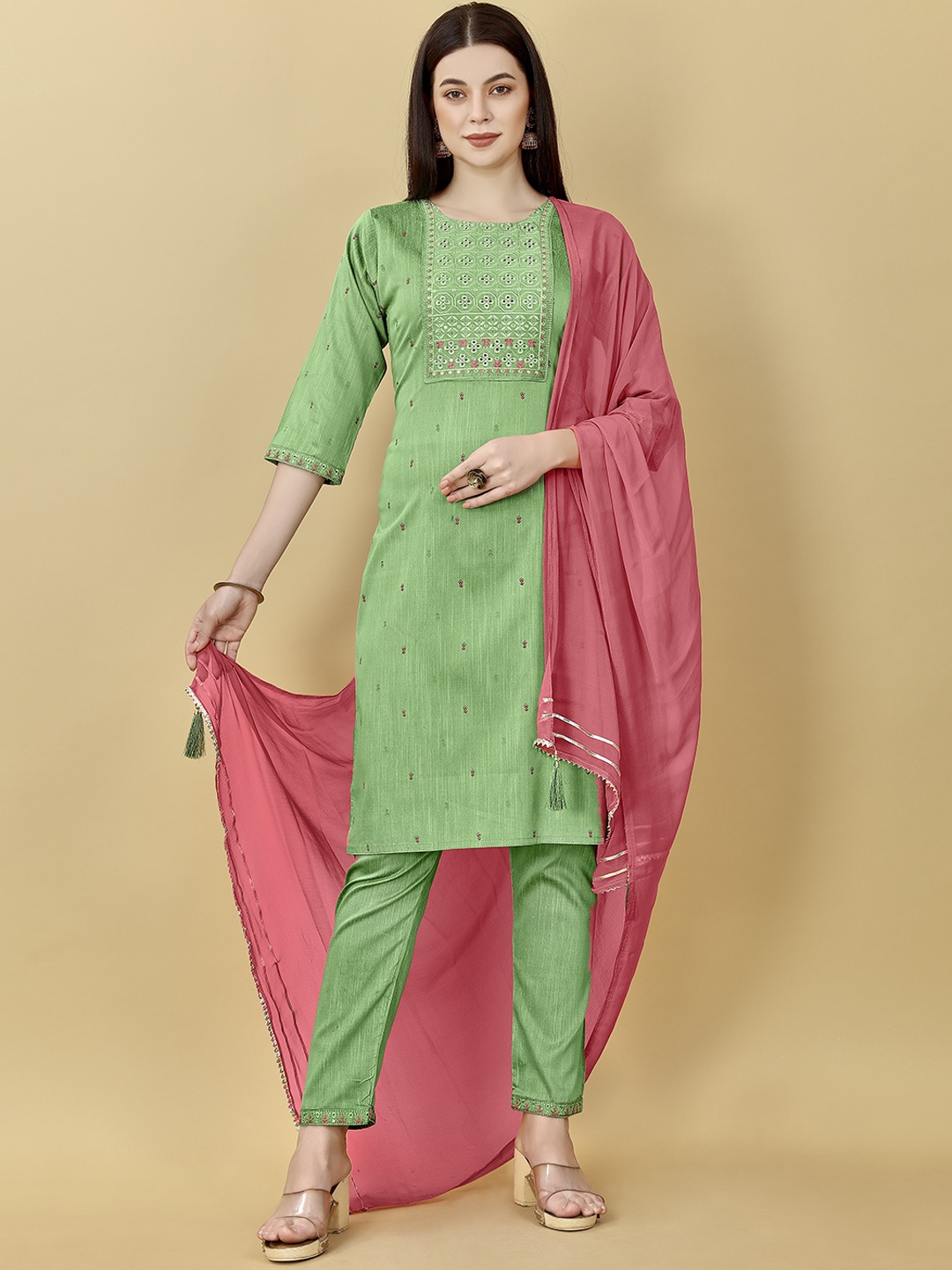 

Sangria Embroidered Notch Neck Straight Kurta With Trousers & Dupatta, Green