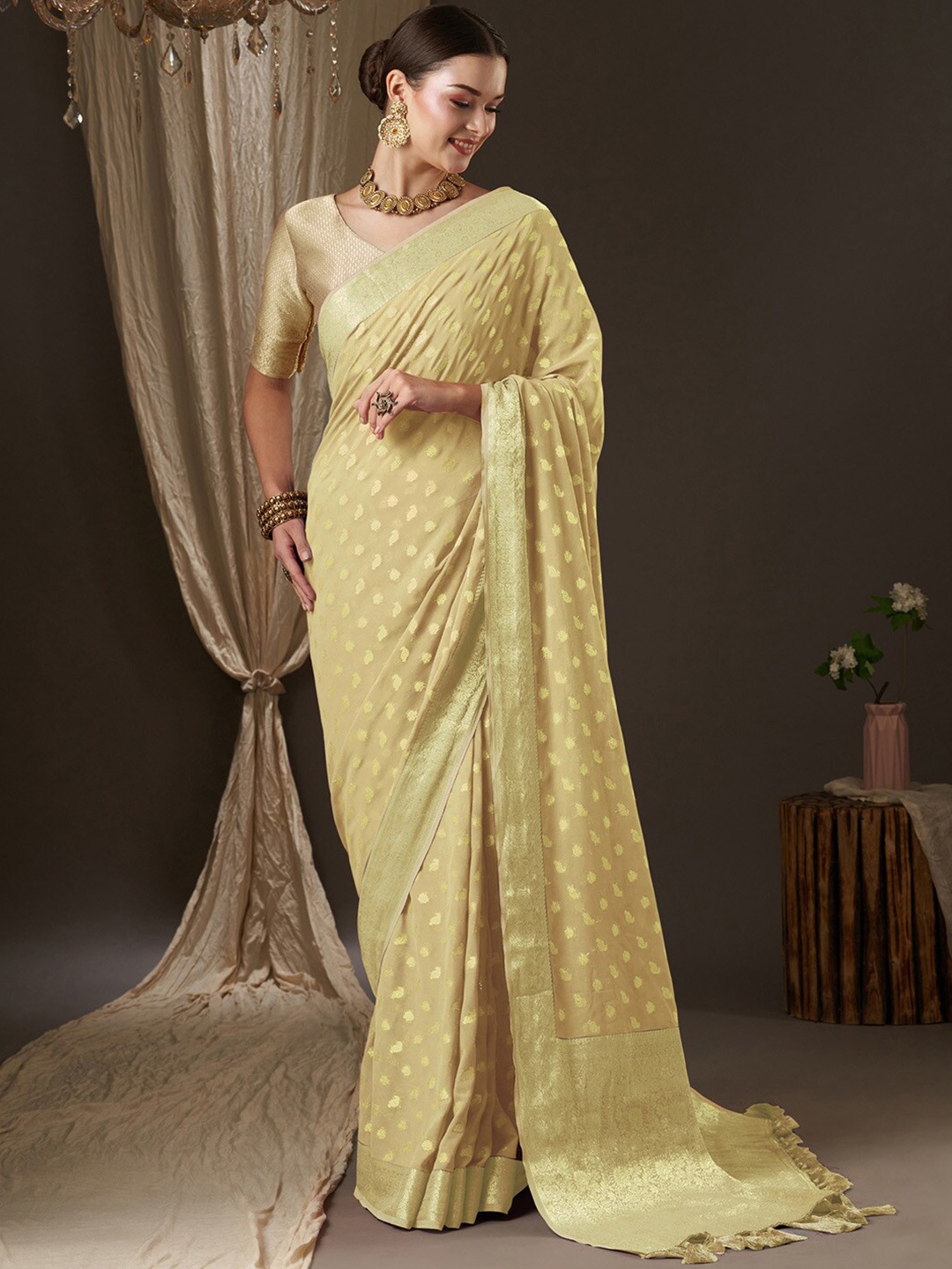 

Anouk Ethnic Motifs Zari Pure Georgette Heavy Work Kanjeevaram Saree, Yellow