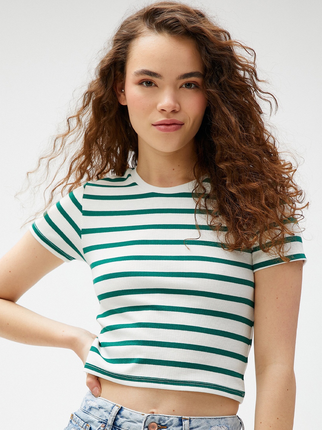 

Koton Striped Round Neck Short Sleeves Crop T-shirt, Green