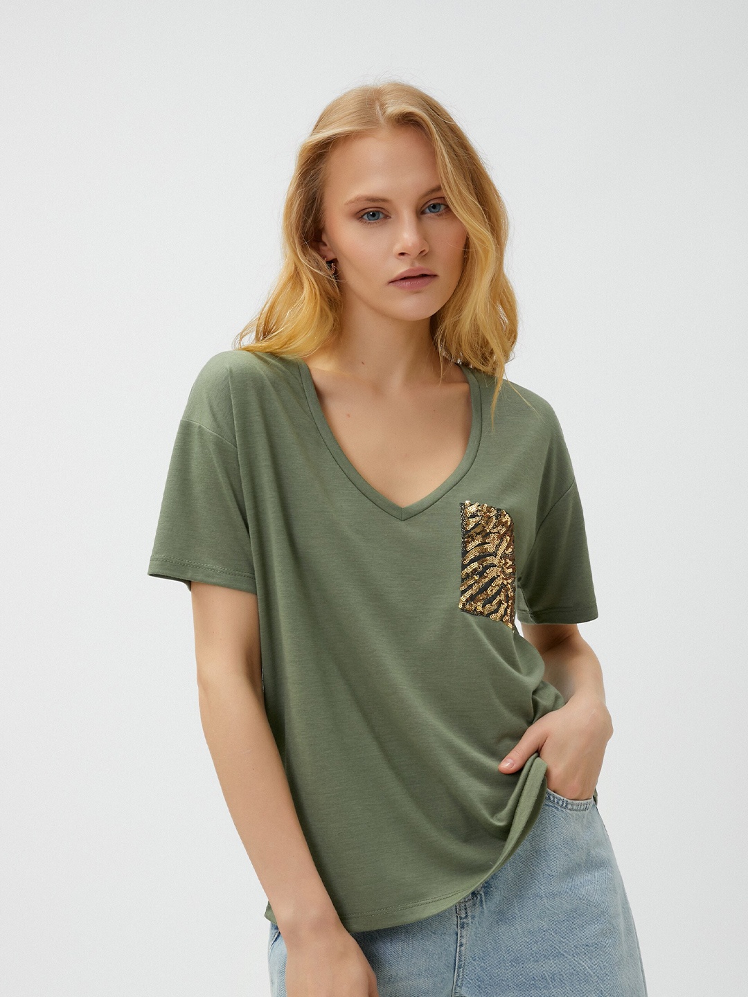 

Koton V-Neck Drop-Shoulder Sleeves T-shirt, Khaki