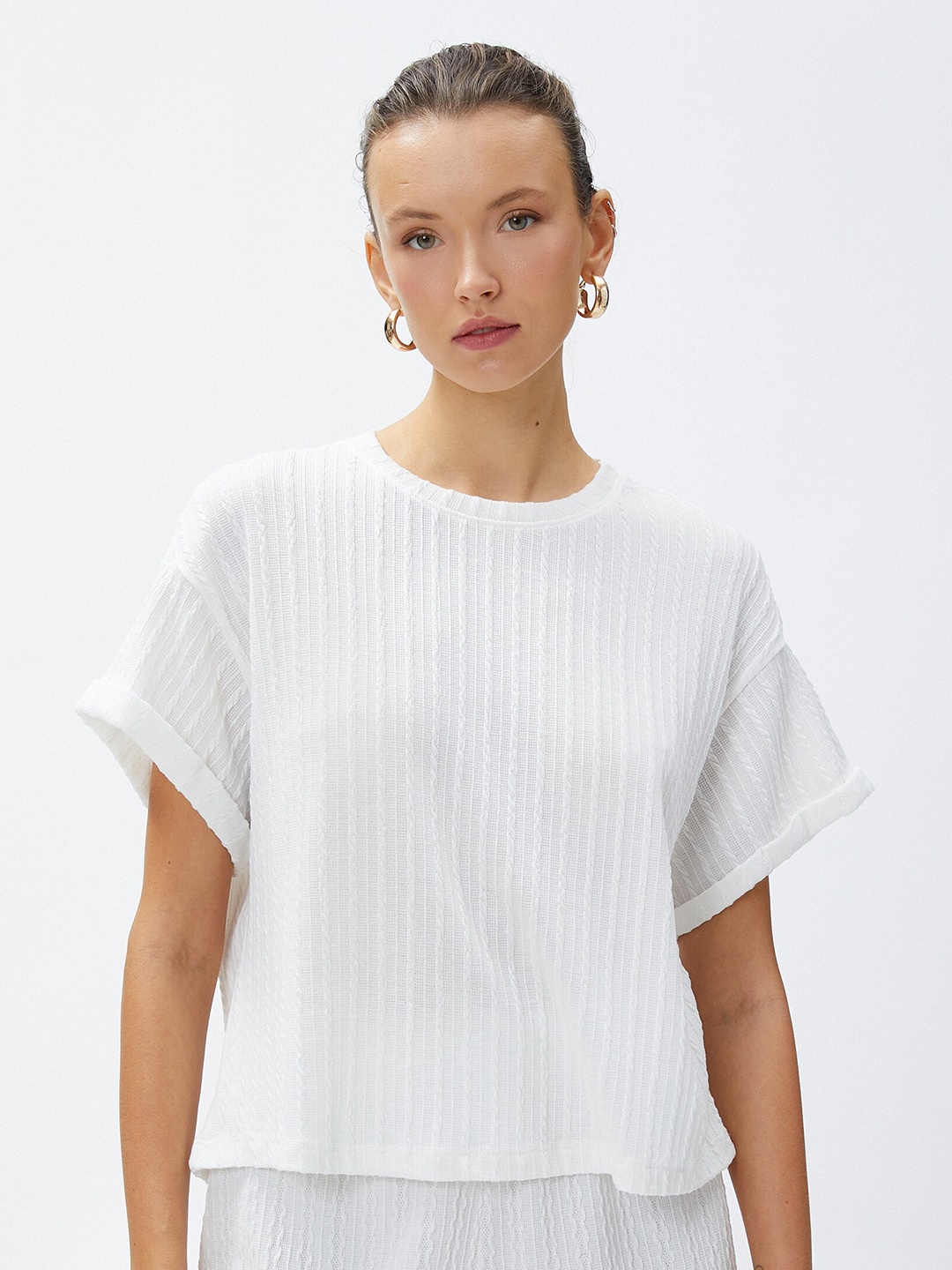 

Koton Self Design T-Shirt, Off white