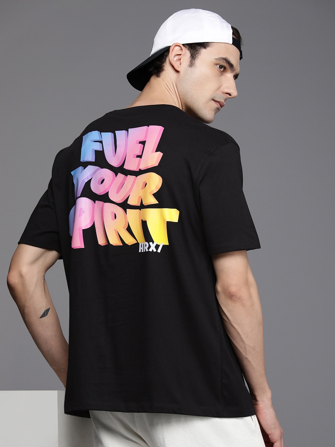 

HRX by Hrithik Roshan Men Typography Printed Bio Finish T-shirt, Black