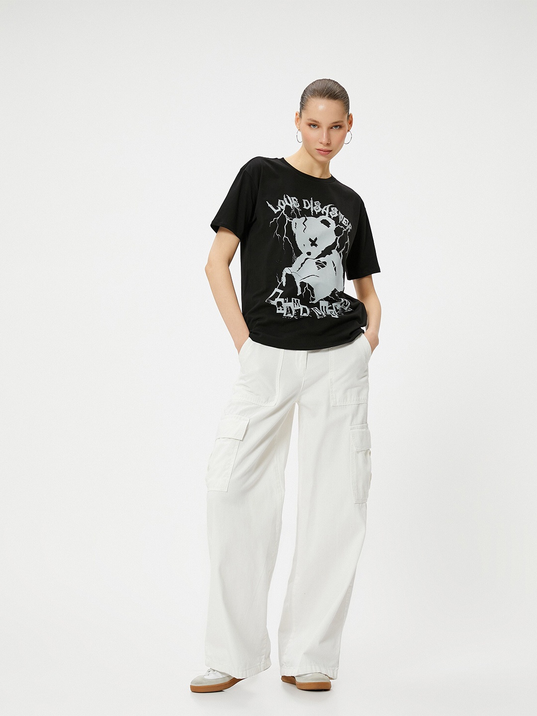 

Koton Round Neck Graphic Printed Cotton Relaxed Fit T-shirt, Black