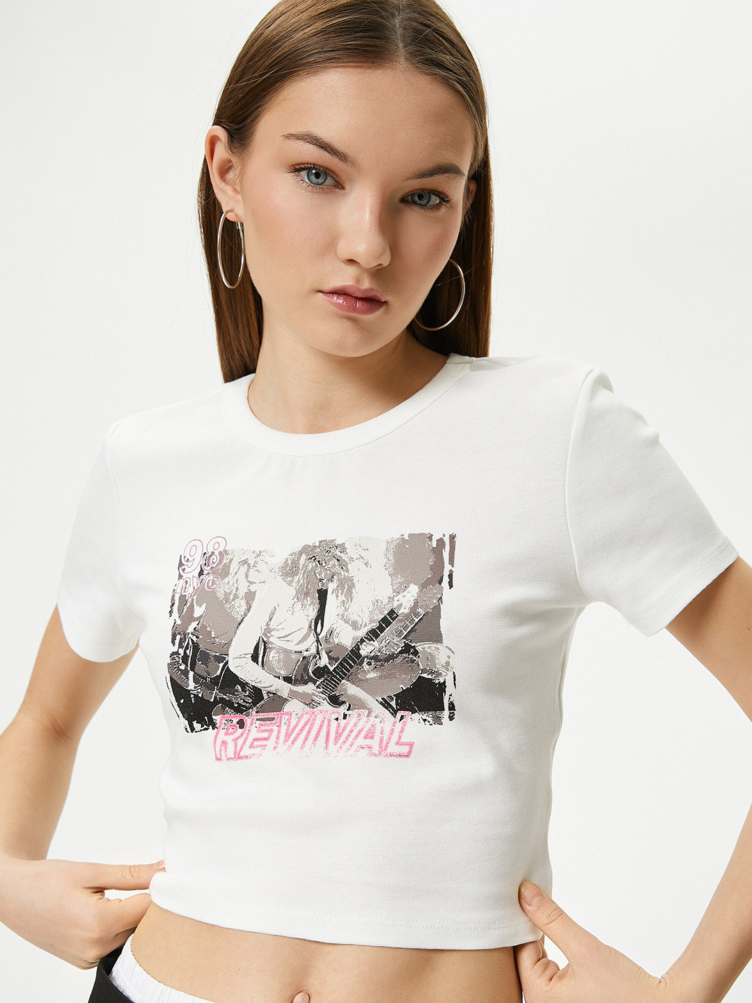 

Koton Typography Printed Round Neck Short Sleeves Cotton Crop T-shirt, Beige