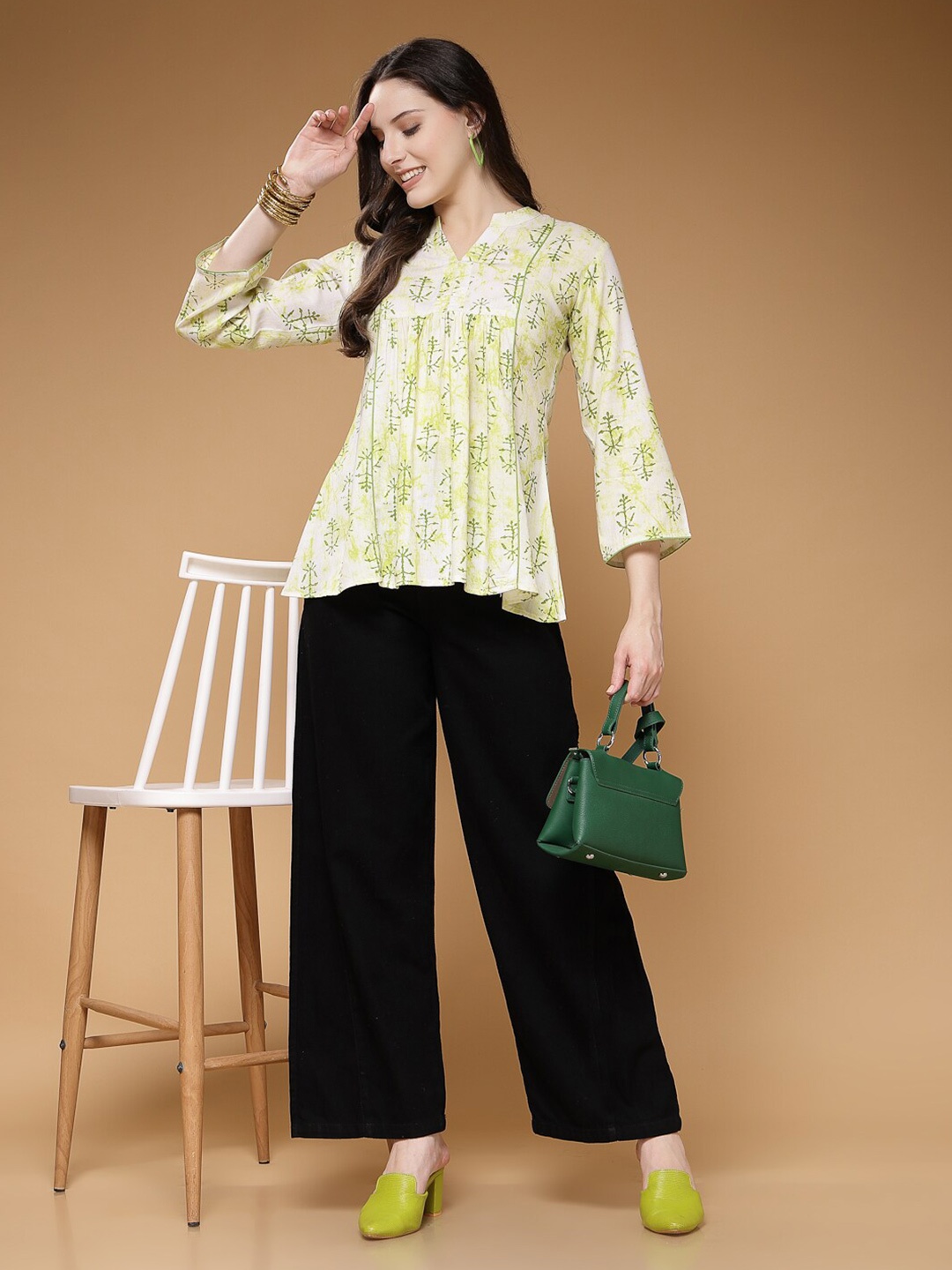 

Indibelle Abstract Print Mandarin Collar A-Line Pleated Top, Green
