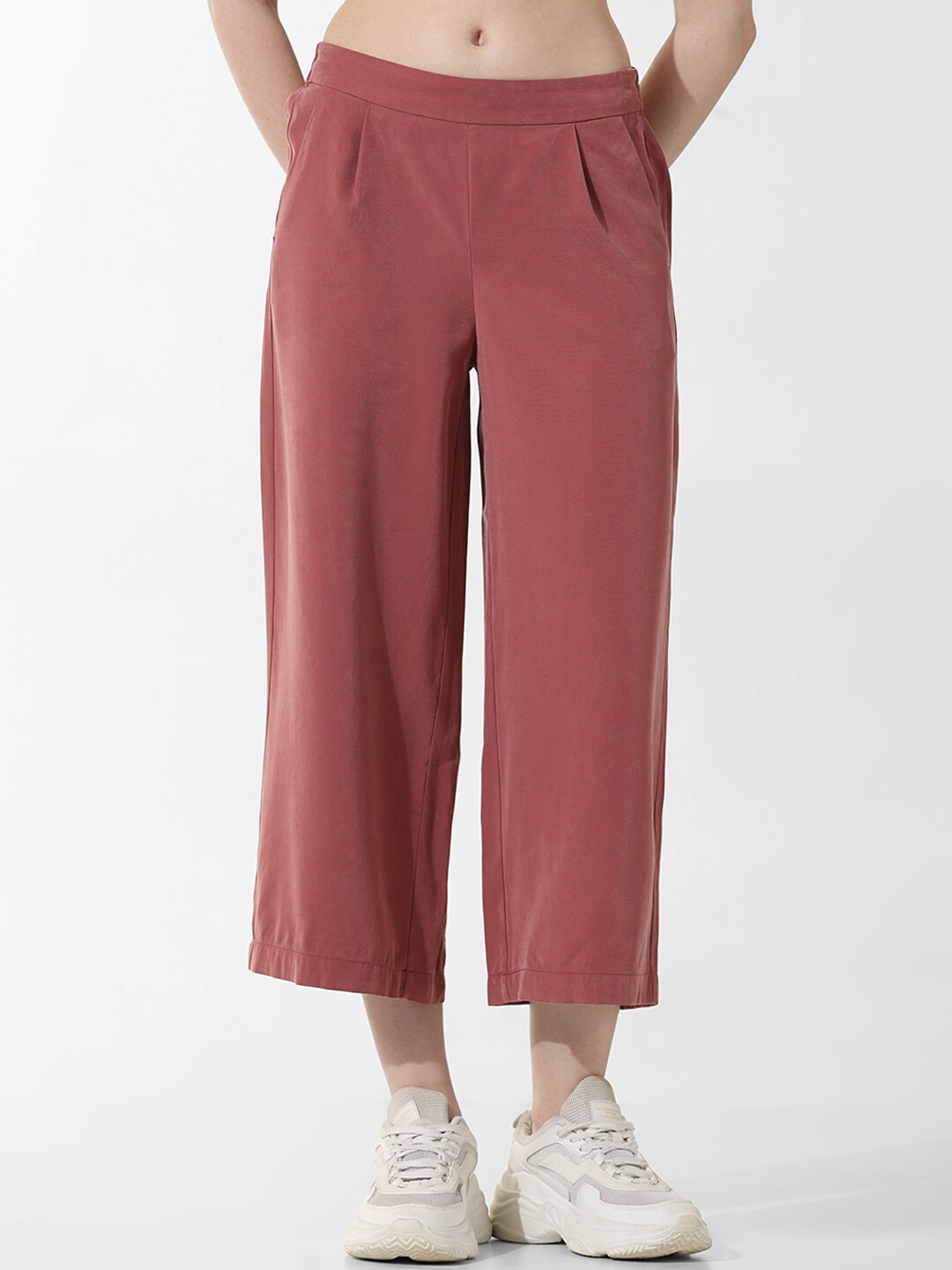 

ONLY Women Loose Fit Pleated Parallel Trousers, Pink