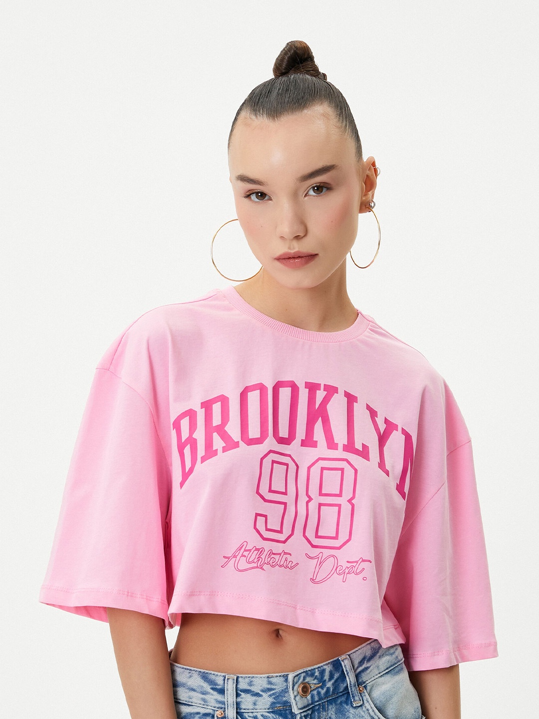 

Koton Typography Printed Three-Quarter Drop-Shoulder Sleeves Crop T-shirt, Pink