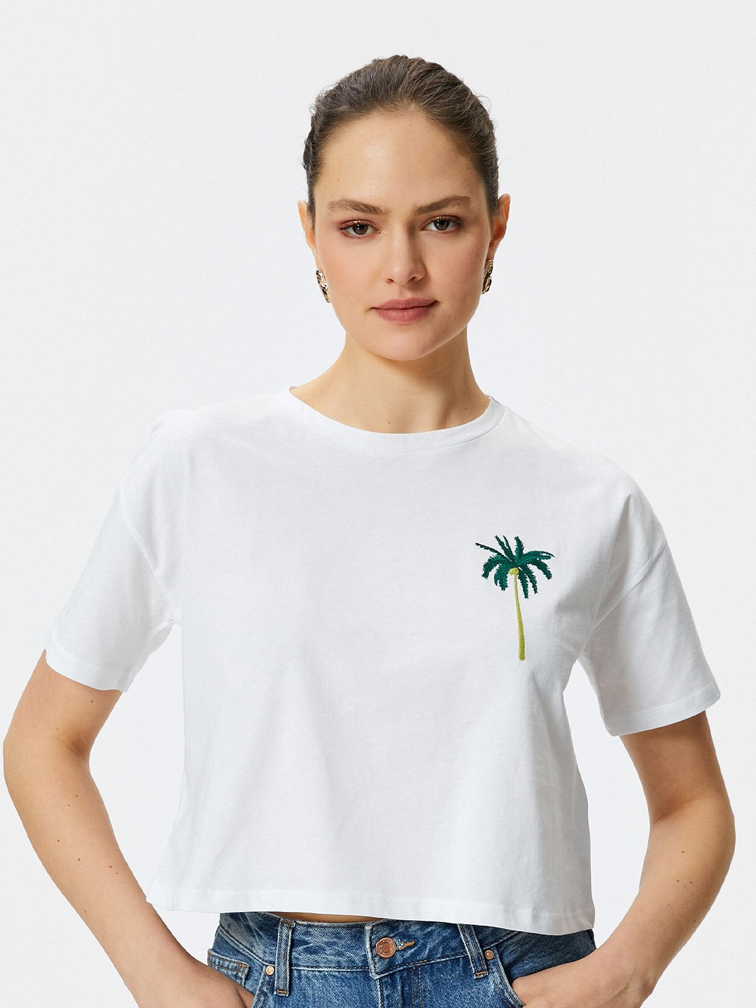 

Koton Drop-Shoulder Sleeves Pure Cotton Crop T-shirt, White