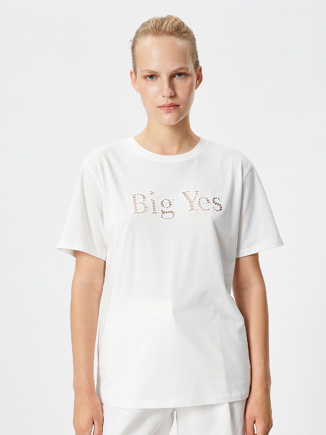 

Koton Typography Round Neck Short Sleeves Cotton T-shirt, White