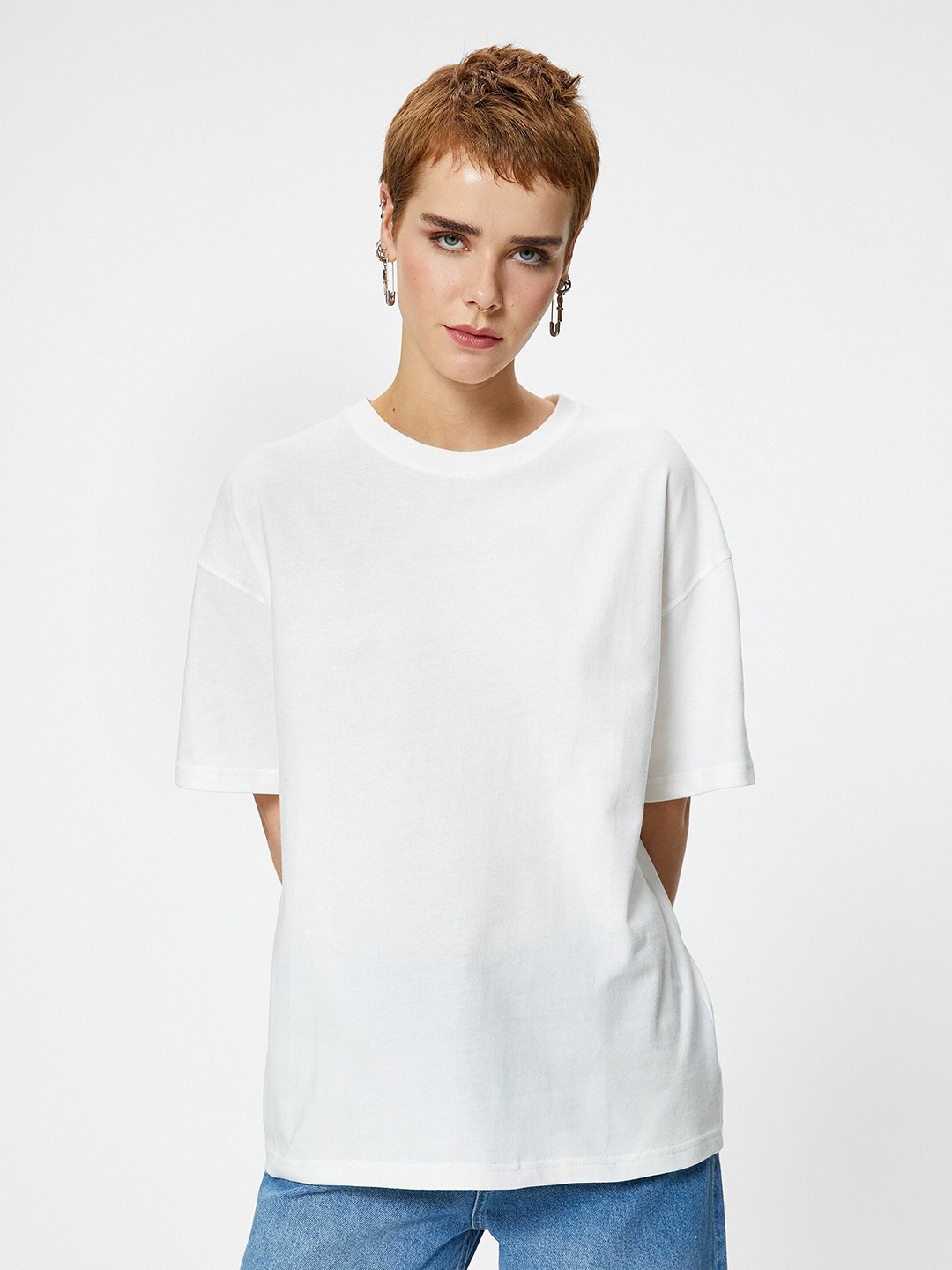 

Koton Drop Shoulder Sleeve Pure Cotton T-shirt, White
