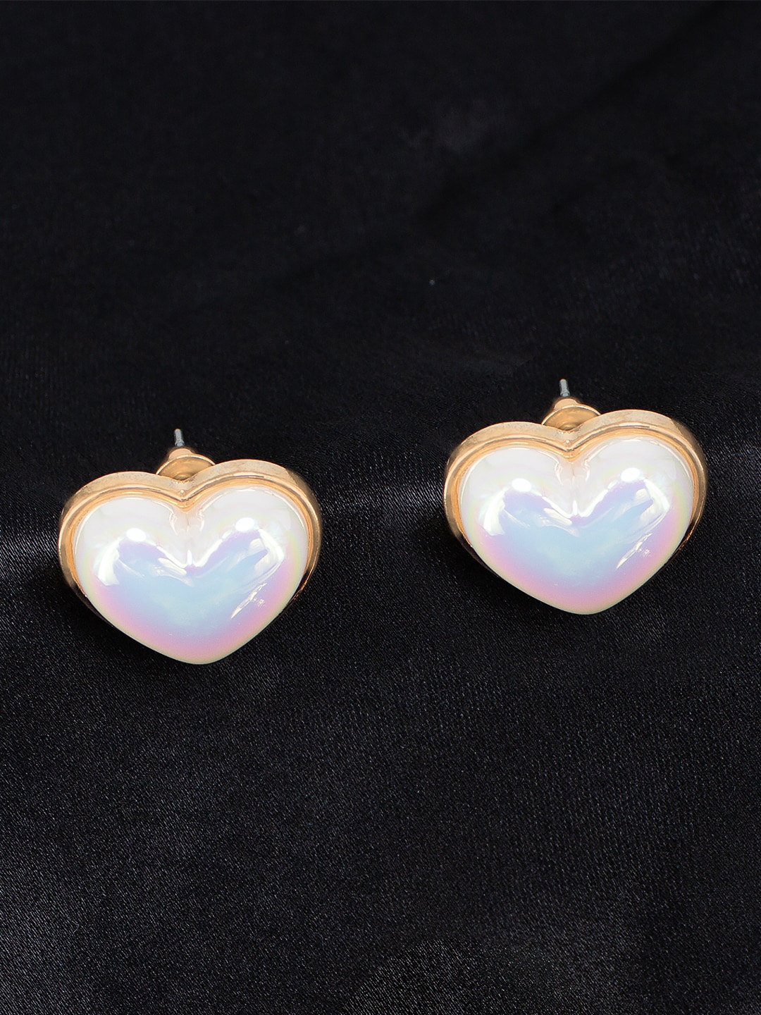 

PRIVIU Rose Gold Plated Heart Shaped Studs, White