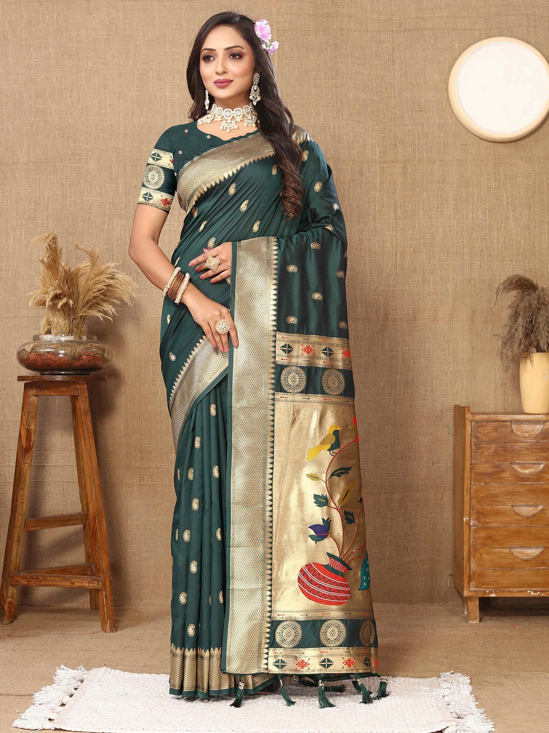 

PHEASANT Ethnic Motifs Woven Design Zari Pure Silk Paithani Saree, Green