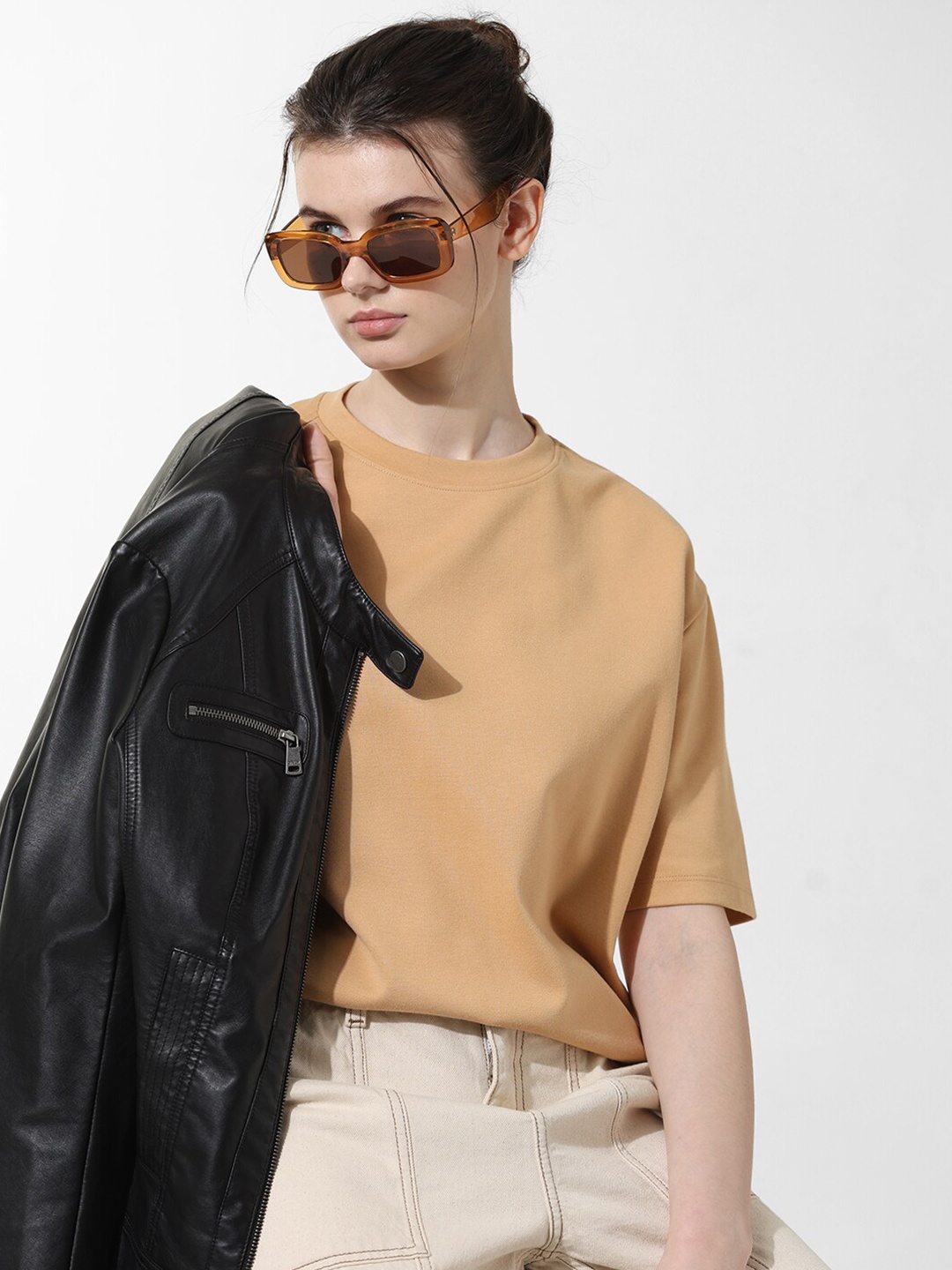 

ONLY Round Neck Drop Shoulder Sleeves Cotton Oversized T-shirt, Beige