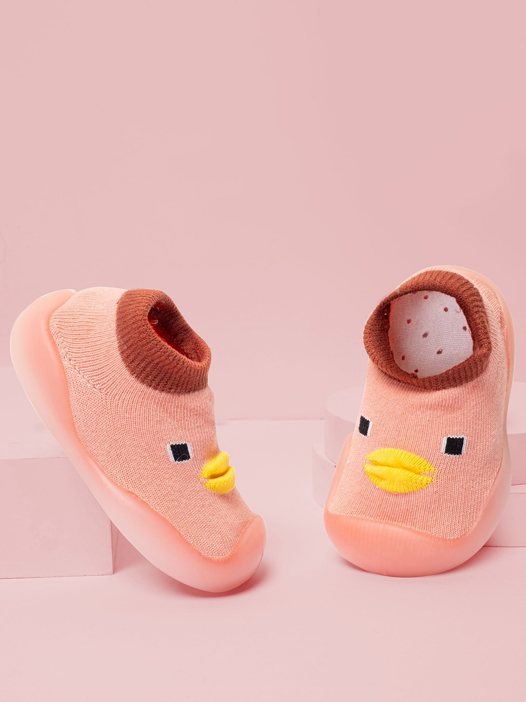 

Baby Moo Kids Cute Eye Textured Anti Skid Slip On Sneakers, Peach