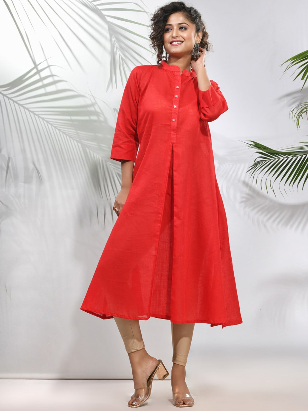 

Charukriti Mandarin Collar Cotton A-line Kurta, Red