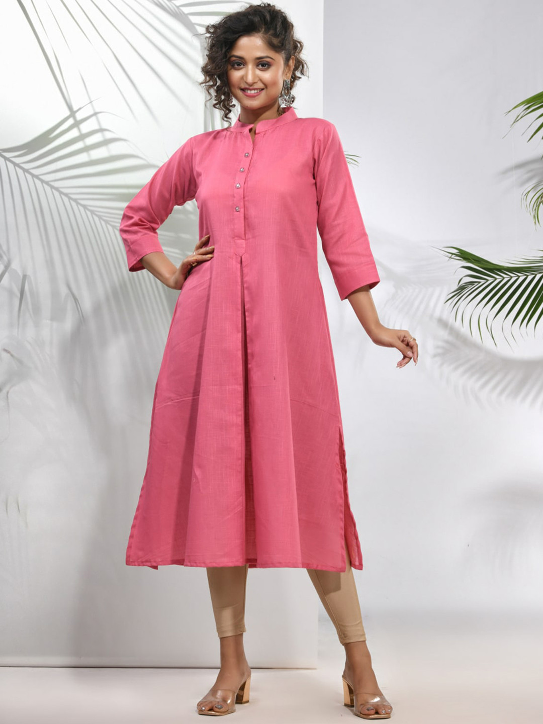 

Charukriti Mandarin Collar Cotton A-line Kurta, Pink