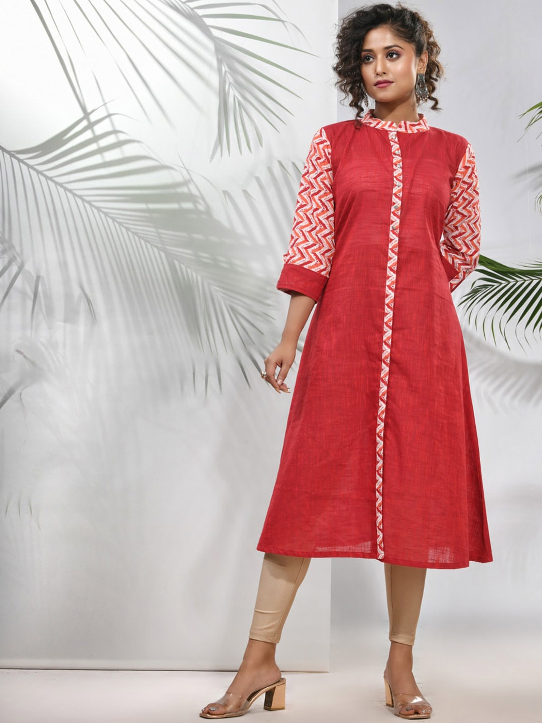 

Charukriti Mandarin Collar A-Line Pure Cotton Kurta, Red