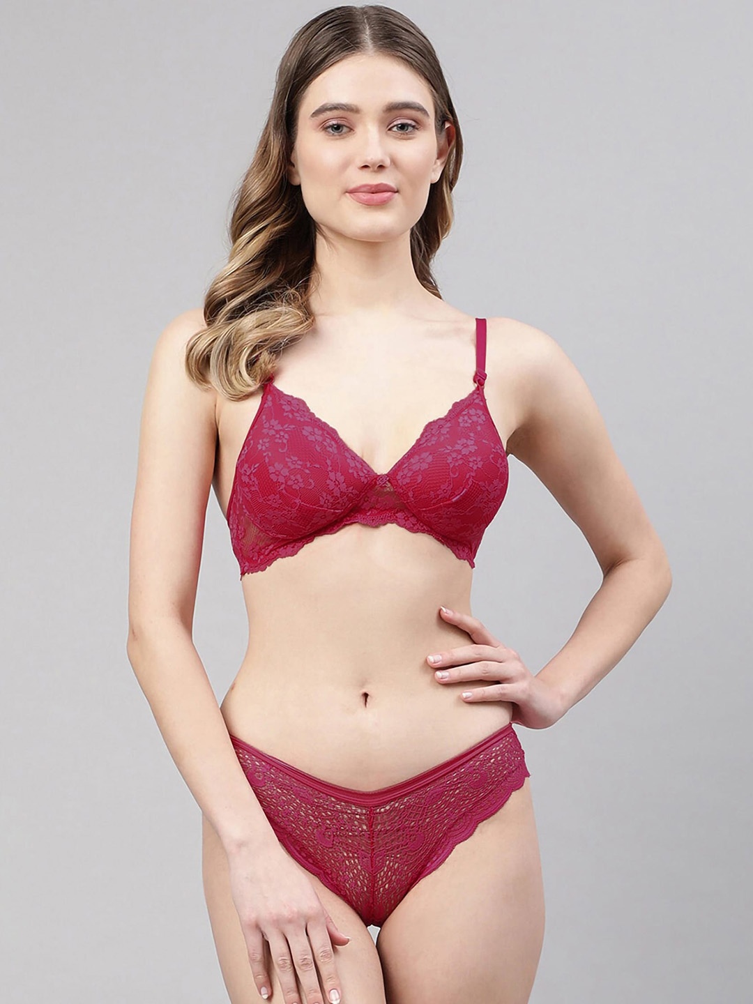 

PIBU Self-Designed Laced Lingerie Set, Maroon