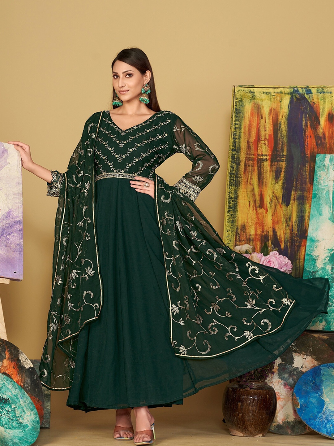 

Warthy Ent Floral Embroidered Unstitched Dress Material, Green