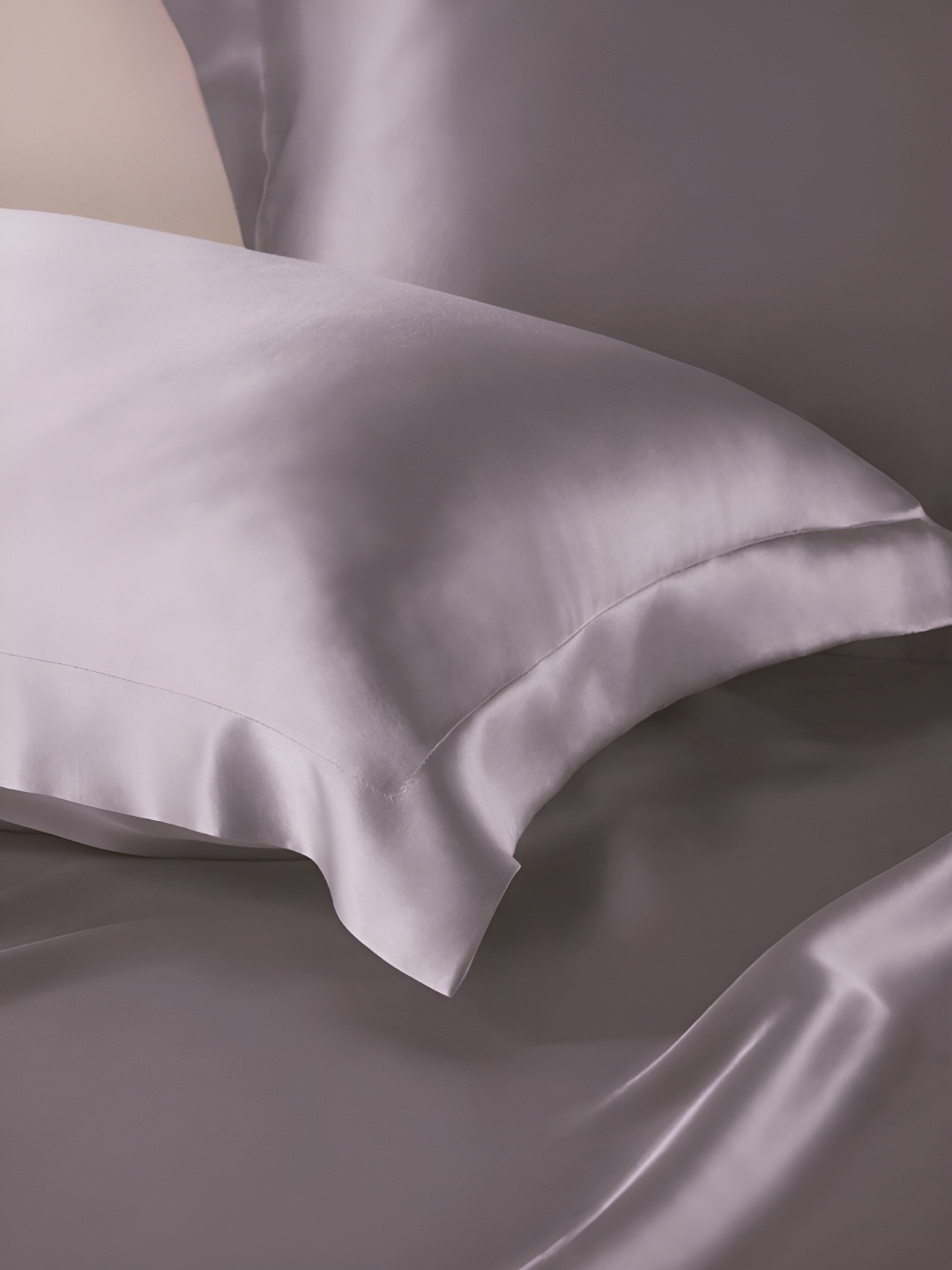 

Mueras Lavender 1 Pieces Solid Pure Silk Rectangle Pillow Covers