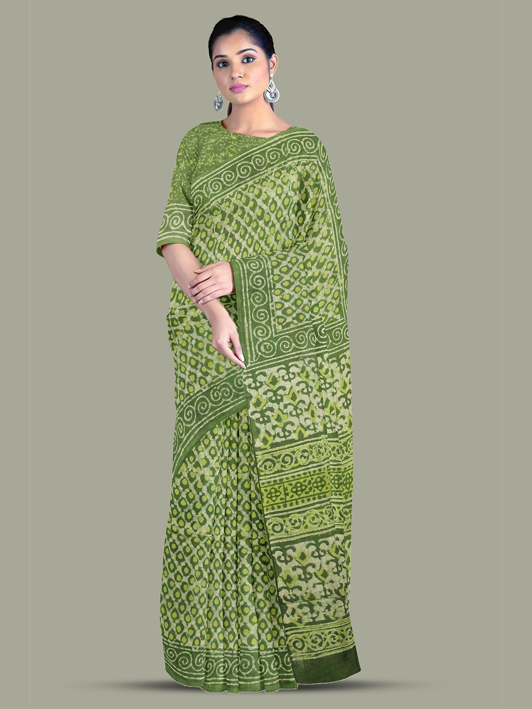 

Weaves of Tradition Geometric Printed Pure Cotton Bagru Saree, Green