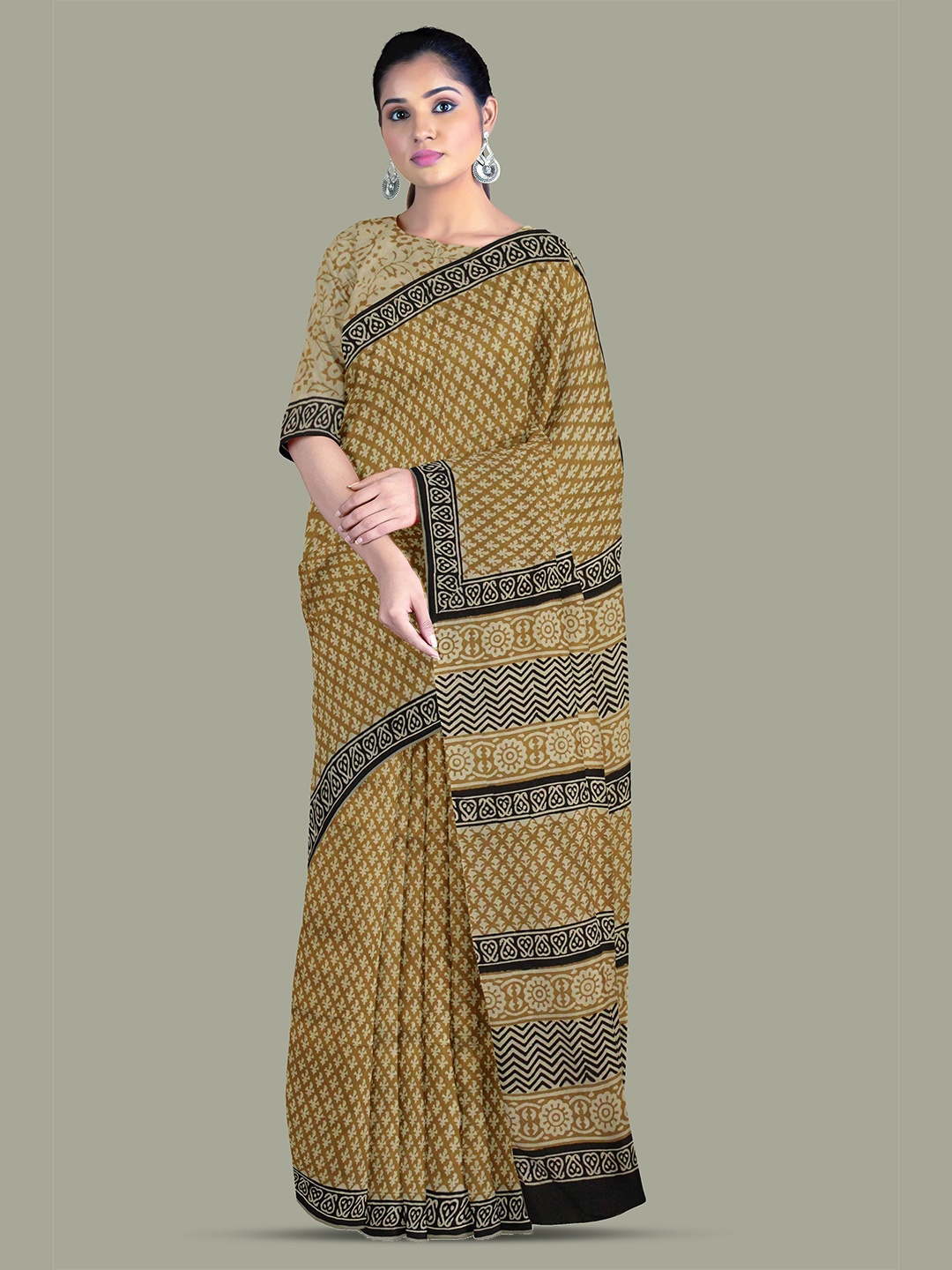 

Weaves of Tradition Dabu Pure Cotton Bagru Saree, Mustard