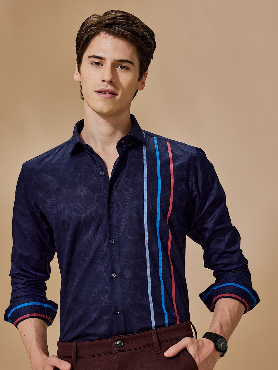 

Stori Huggers Fit Floral Printed Spread Collar Shirt, Navy blue
