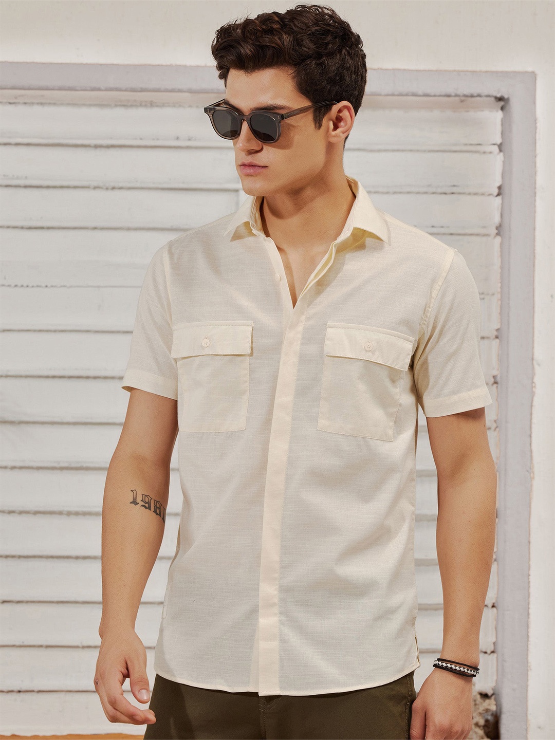 

Red Flame Spread Collar Pure Cotton Casual Shirt, Cream