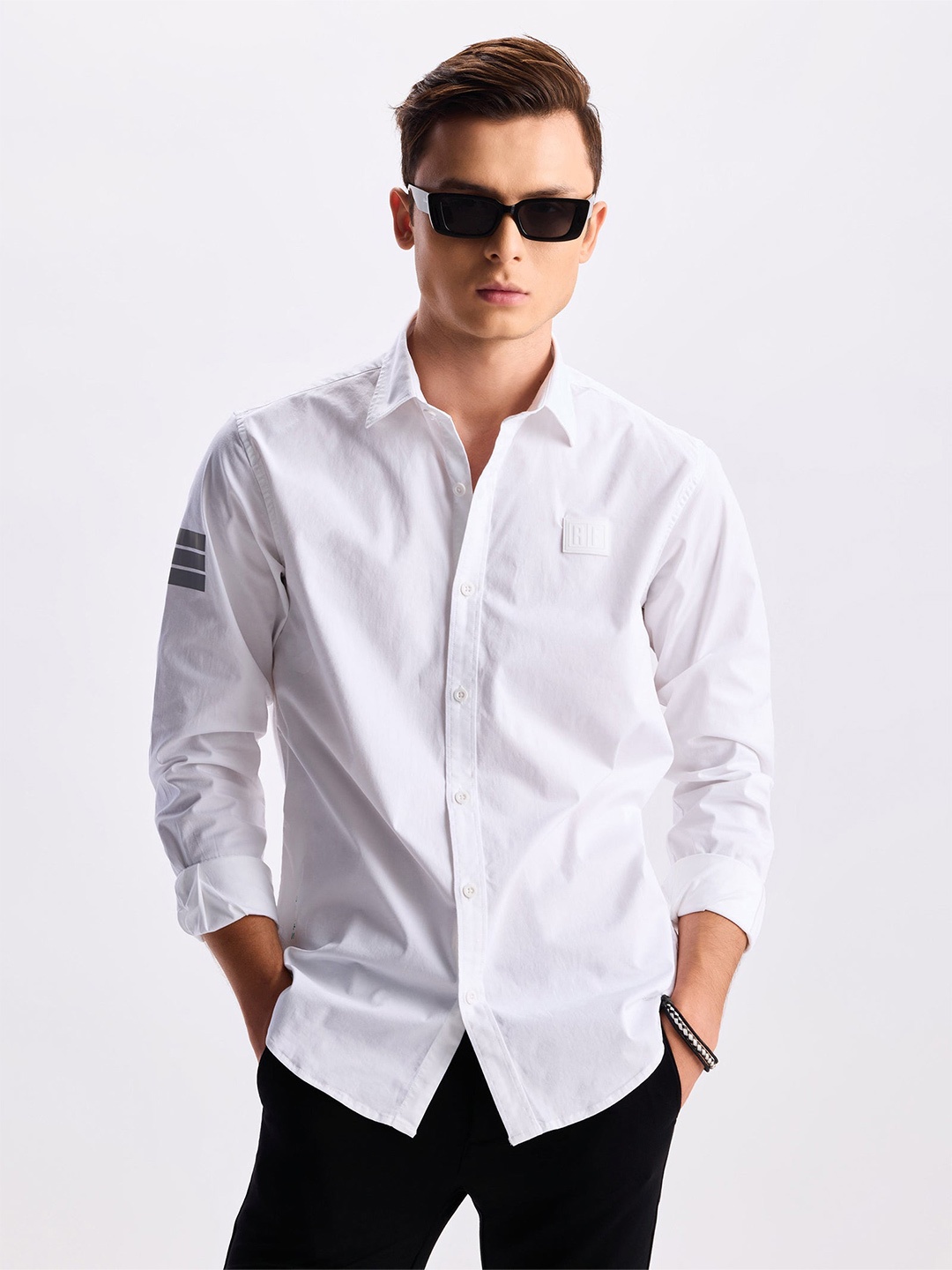 

Red Flame Spread Collar Pure Cotton Casual Shirt, White