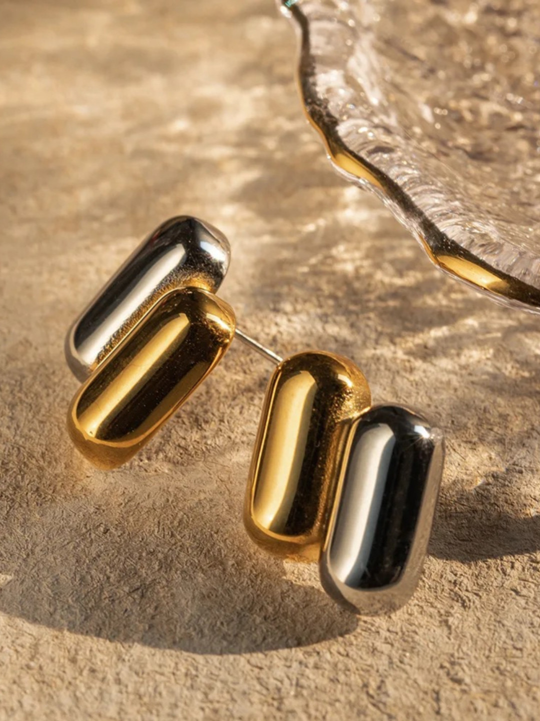 

Dorada Jewellery Gold-Plated Geometric Studs Earrings