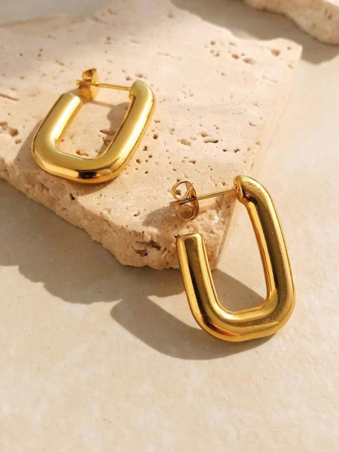 

Dorada Jewellery Gold-Plated Contemporary Studs Earrings