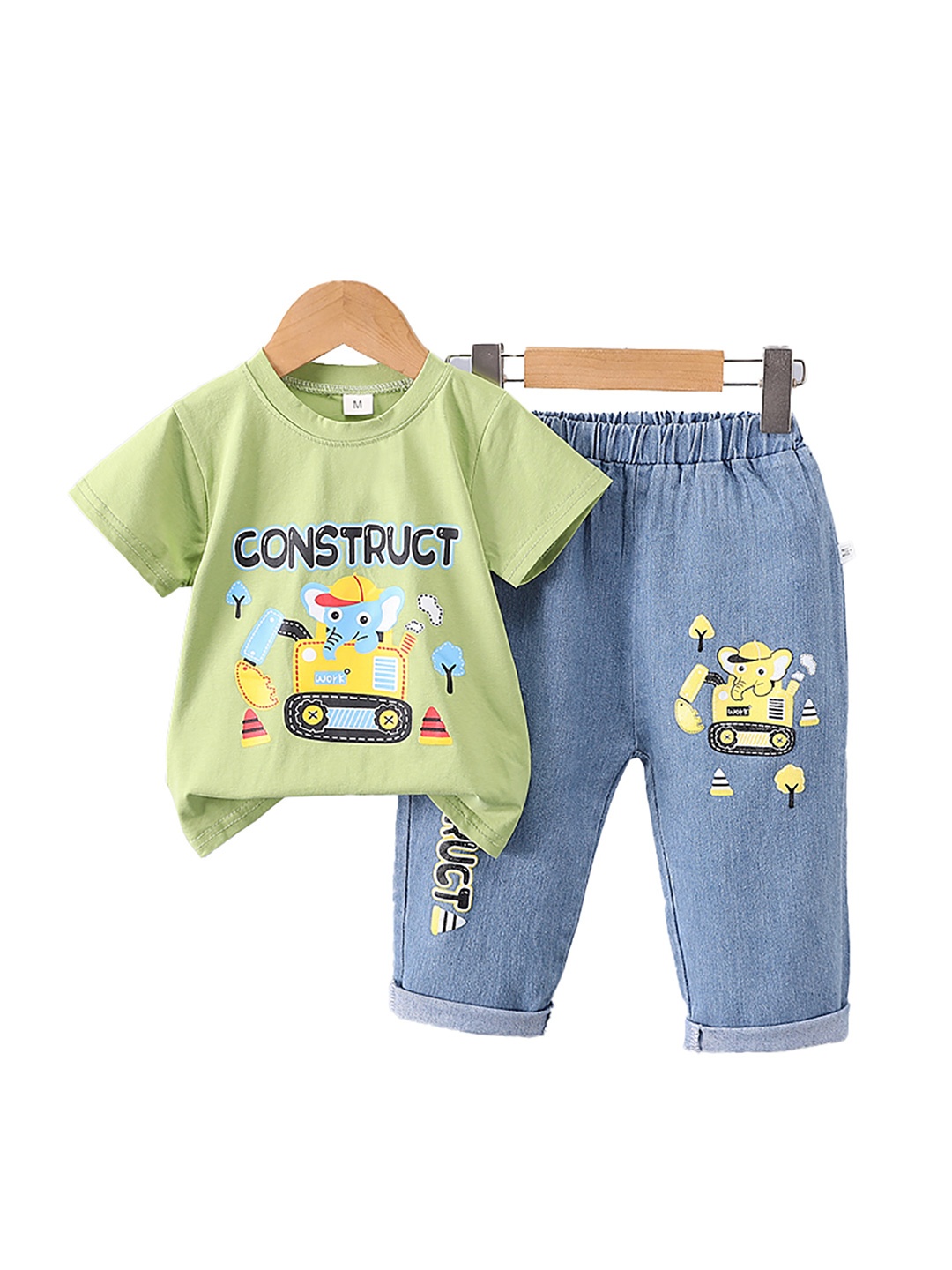 

StyleCast x Revolte Boys Printed T-shirt With Trousers, Green