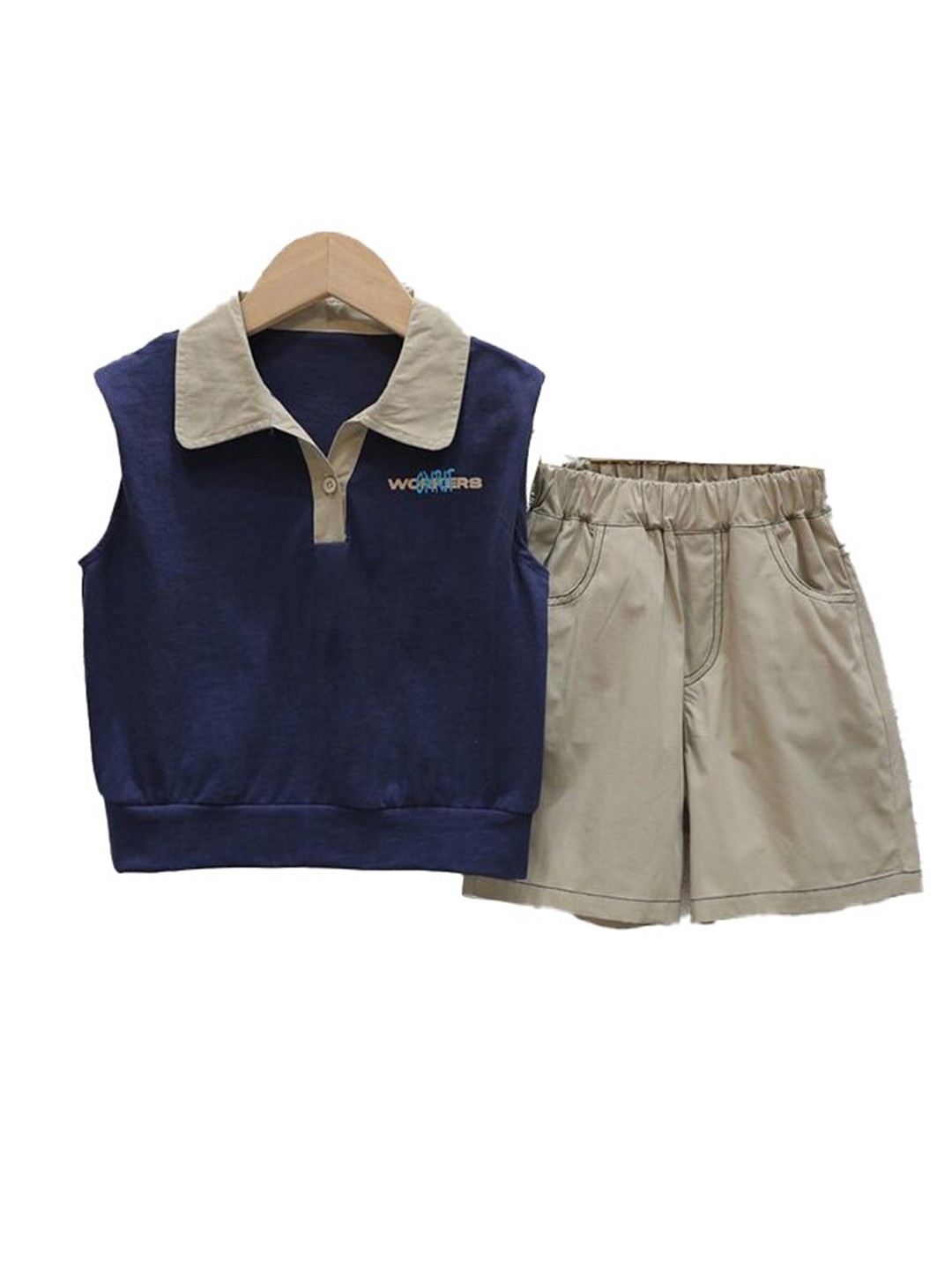 

StyleCast x Revolte Boys Navy Blue & Beige Colourblocked T Shirt with Shorts