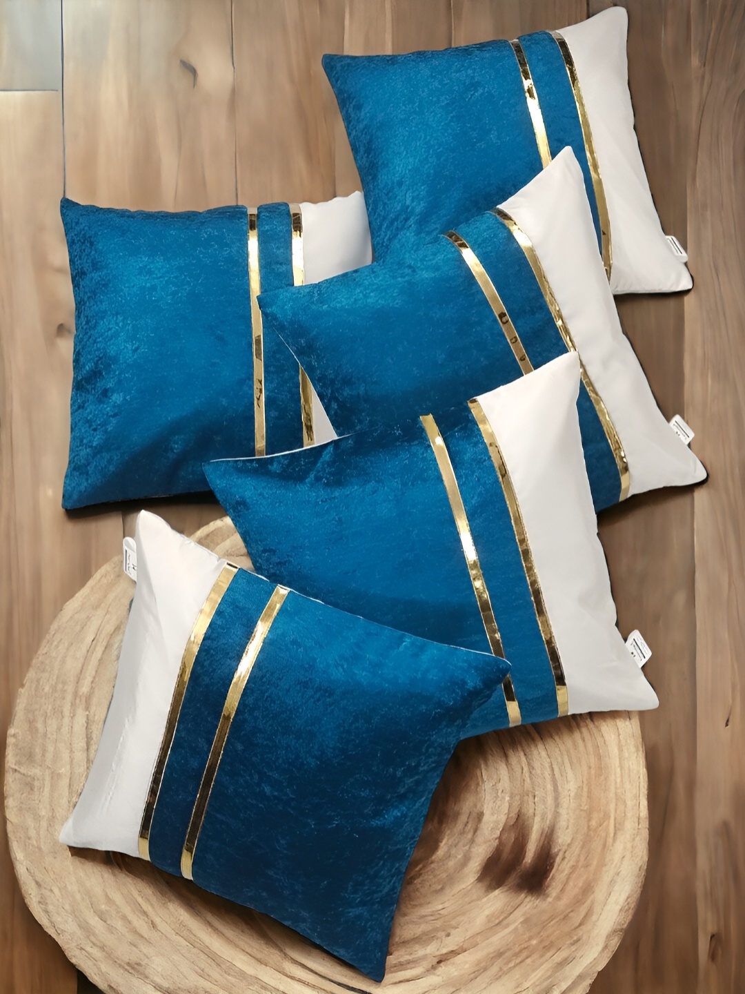 

Zikrak Exim Turquoise Blue & White 5 Pieces Velvet Square Cushion Covers