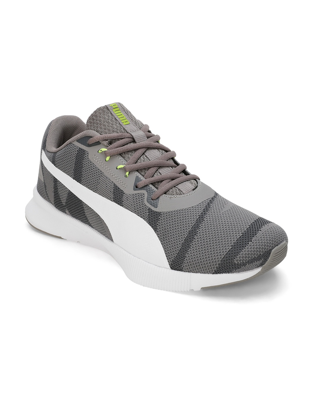 

Puma Men Flyer Runner Street Running Shoes, Grey