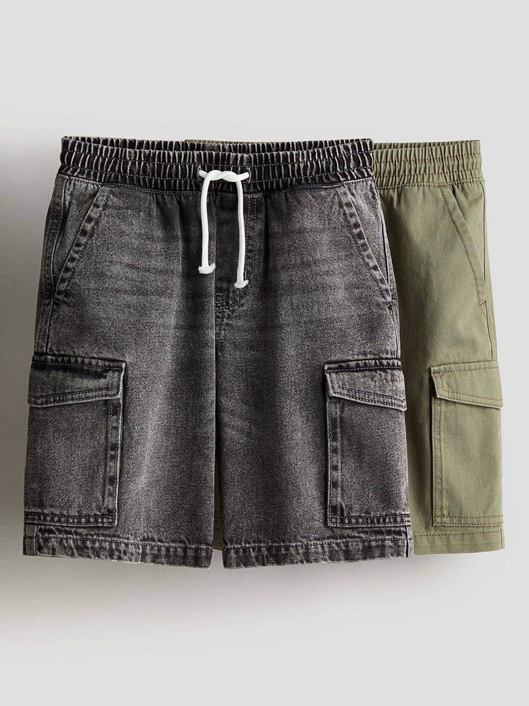 

H&M Boys Pure Cotton 2-Pack Cargo Shorts, Grey
