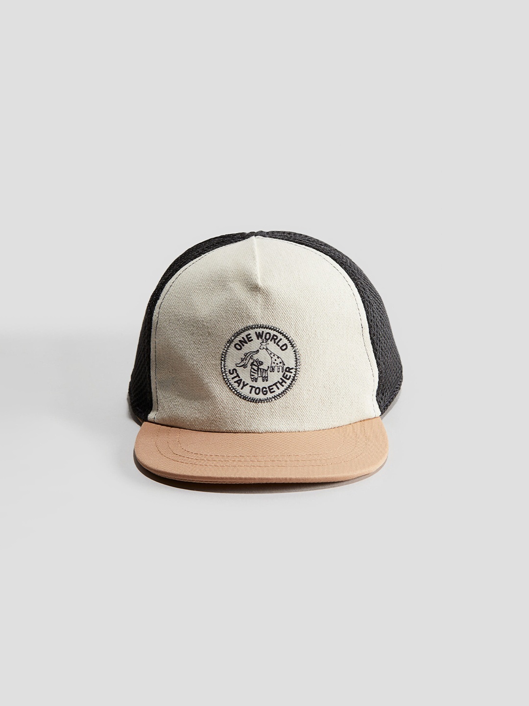 

H&M Boys Cotton Appliqued cap, White