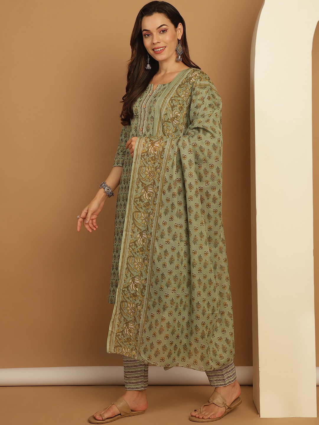 

Anouk Floral Printed Regular Pure Cotton Kurta With Trousers & Dupatta, Green