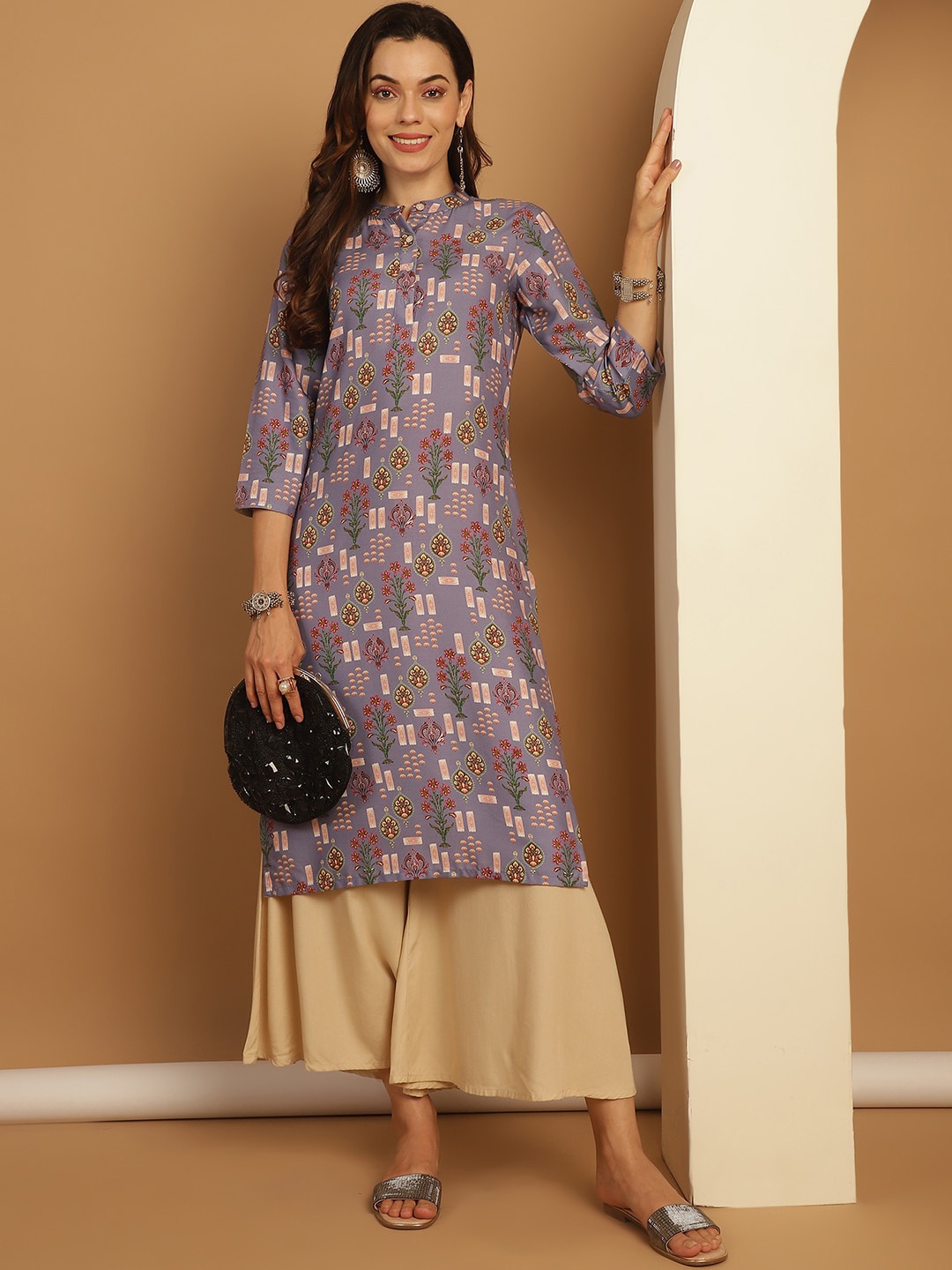 

Anouk Floral Printed Straight Kurta, Purple