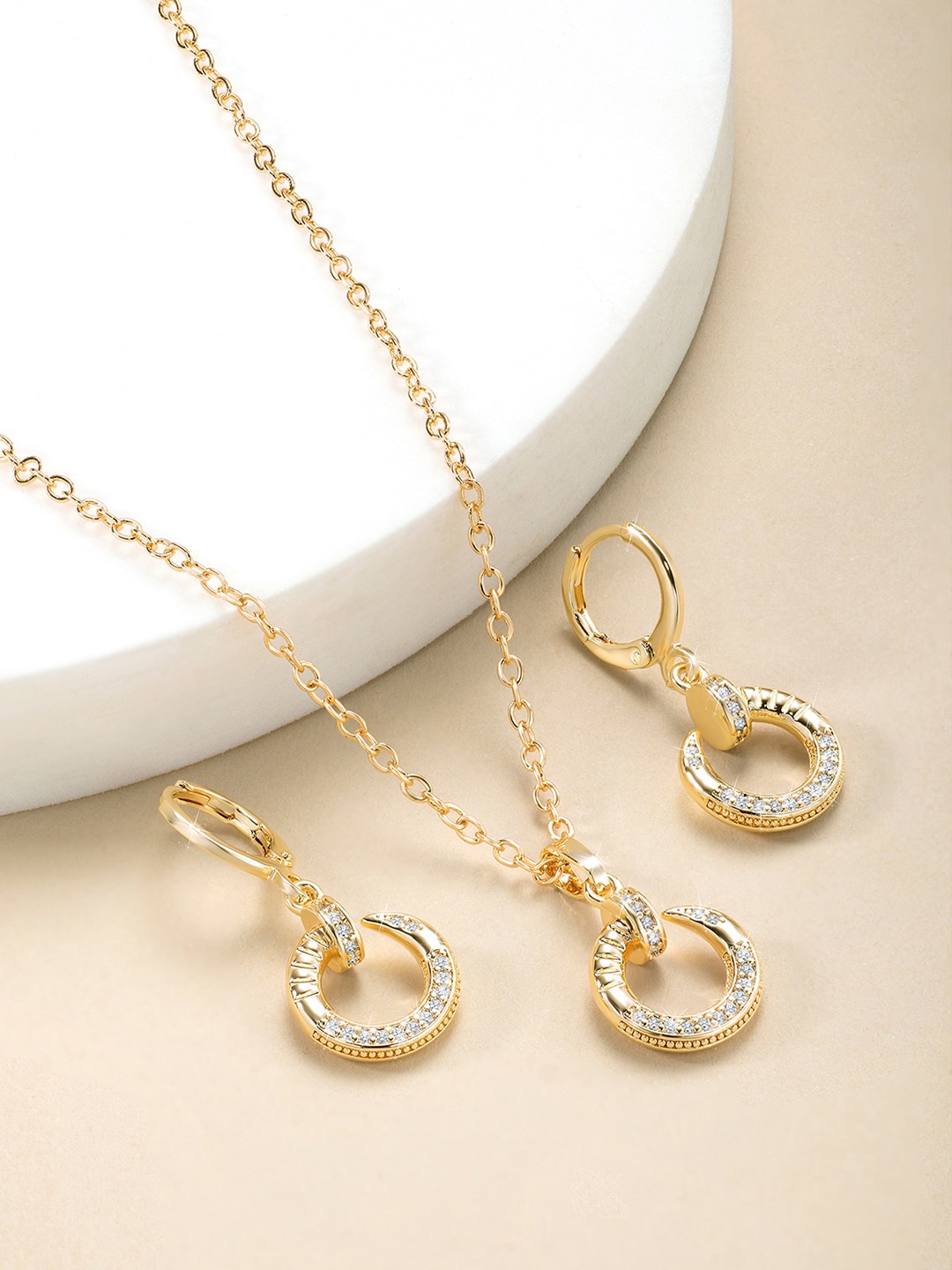 

Peora Gold-Plated Cubic Zirconia-Studded Jewellery Set