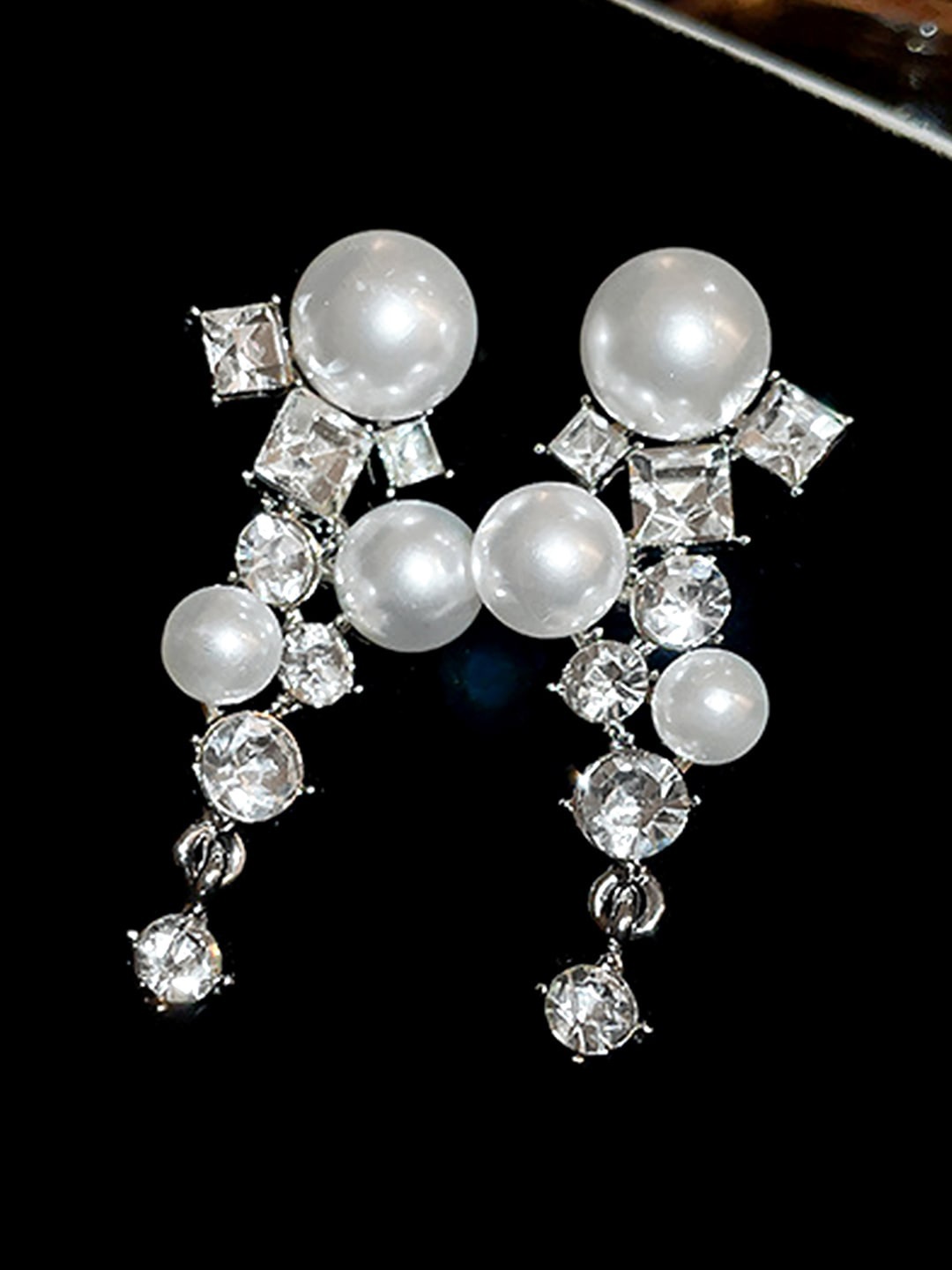 

Peora Contemporary Silver Plated Cubic Zirconia & Pearl Drop Earrings